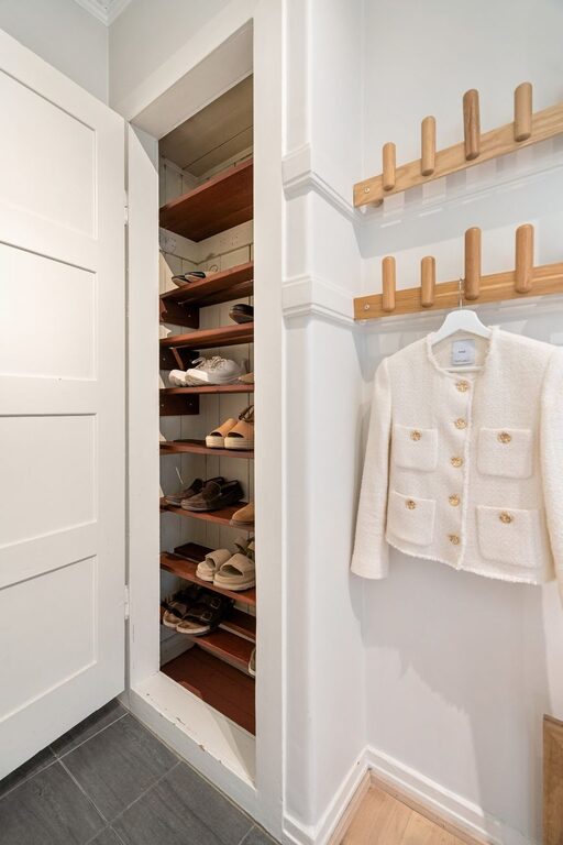 Small Space Storage Ideas That Work